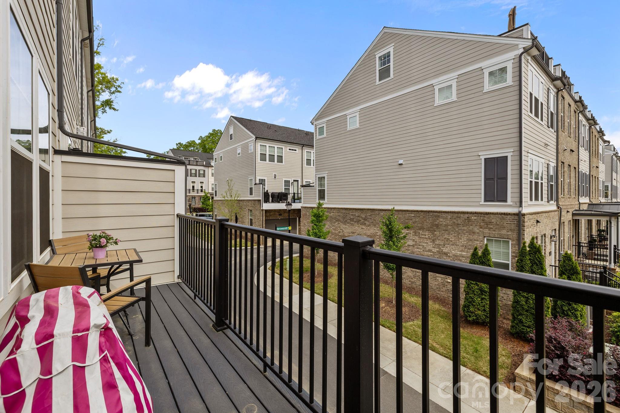 Elizabeth Glen - Residential