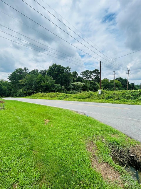 Photo for 00 Little Mountain Road