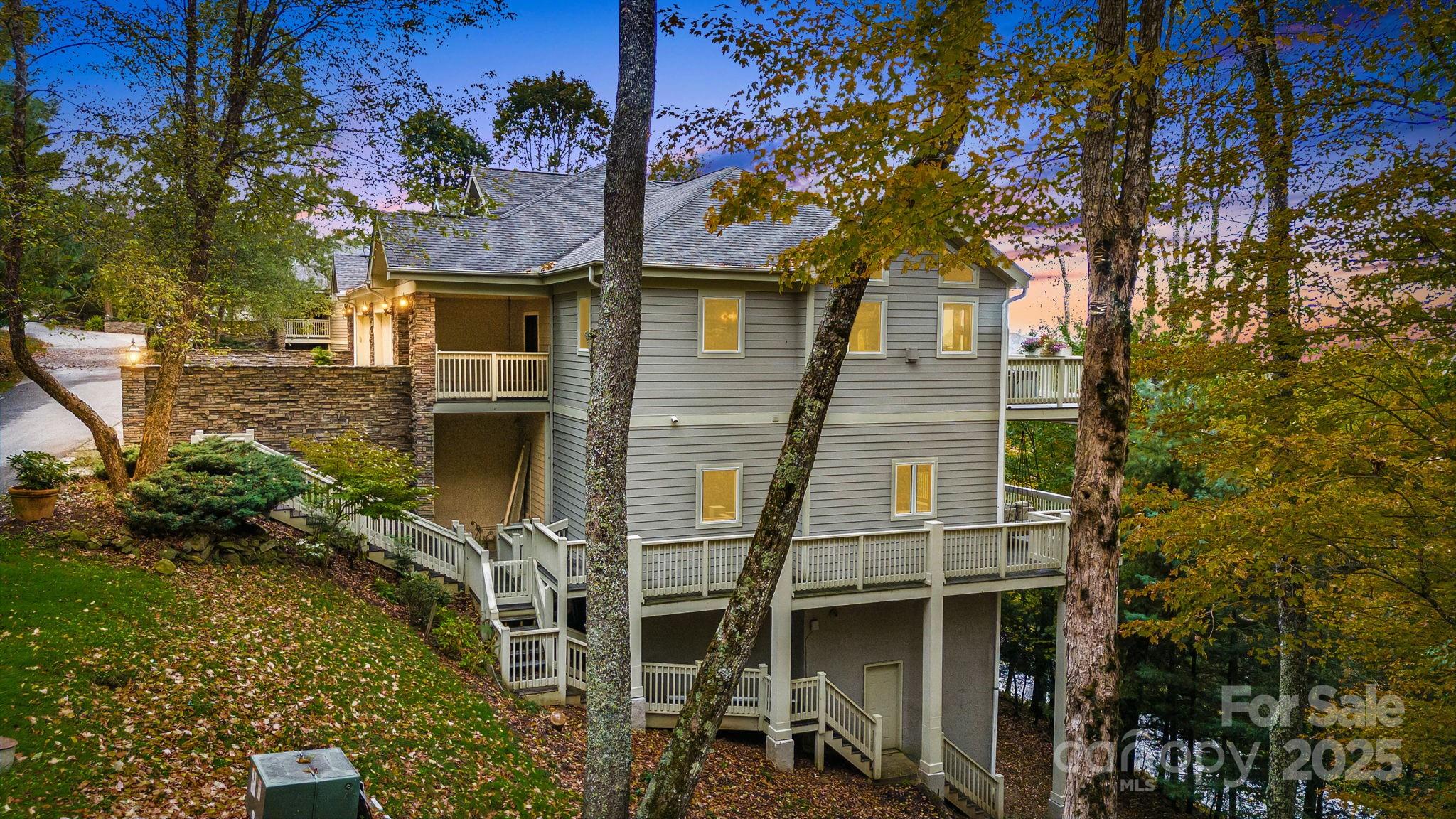 115 Mountainside Lane