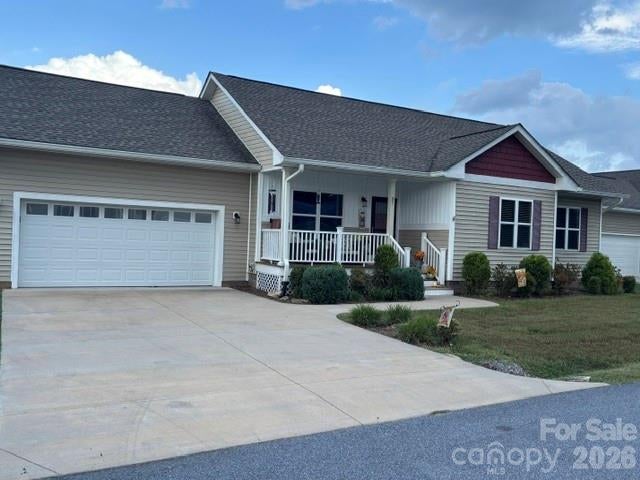 27 Day Lilly Court