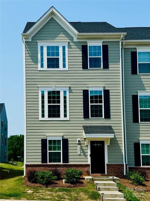 2203 Autumn Olive Lane Stallings NC 28104
