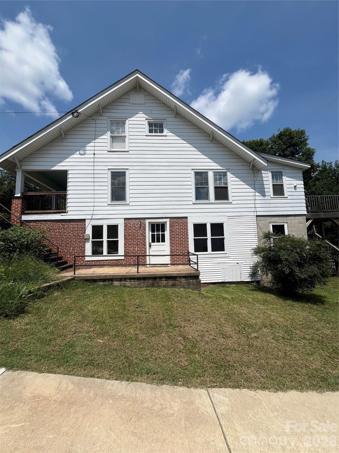 134 N 4th Street