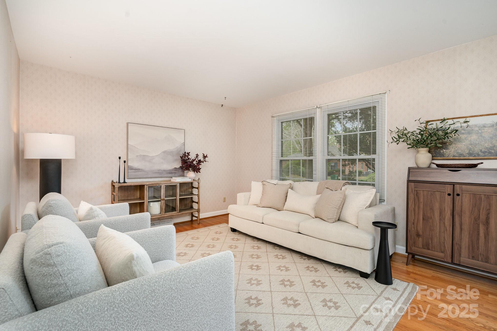 5329 Glenbrier Drive
