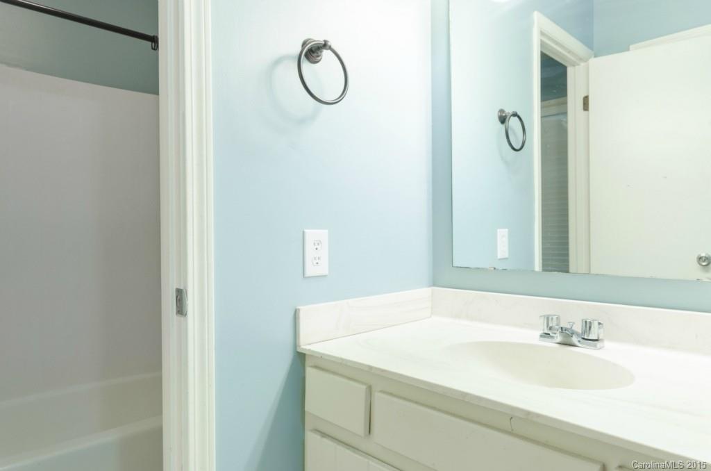 Tega Cay - Residential