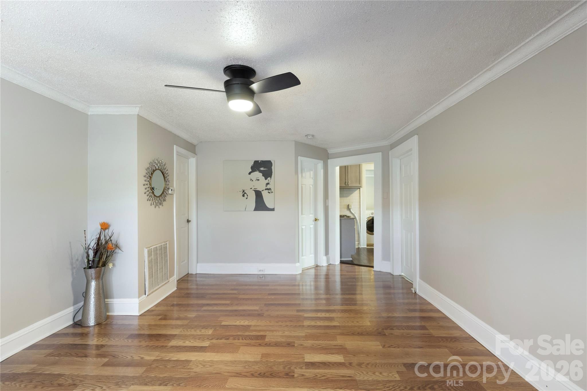 1309 Dearborn Avenue