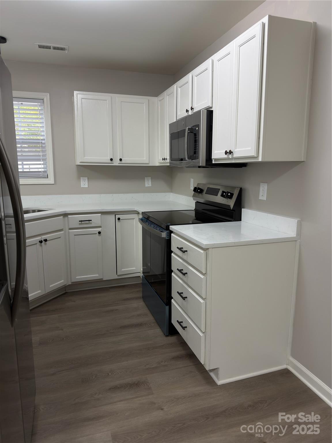 2617 Meadow Knoll Drive