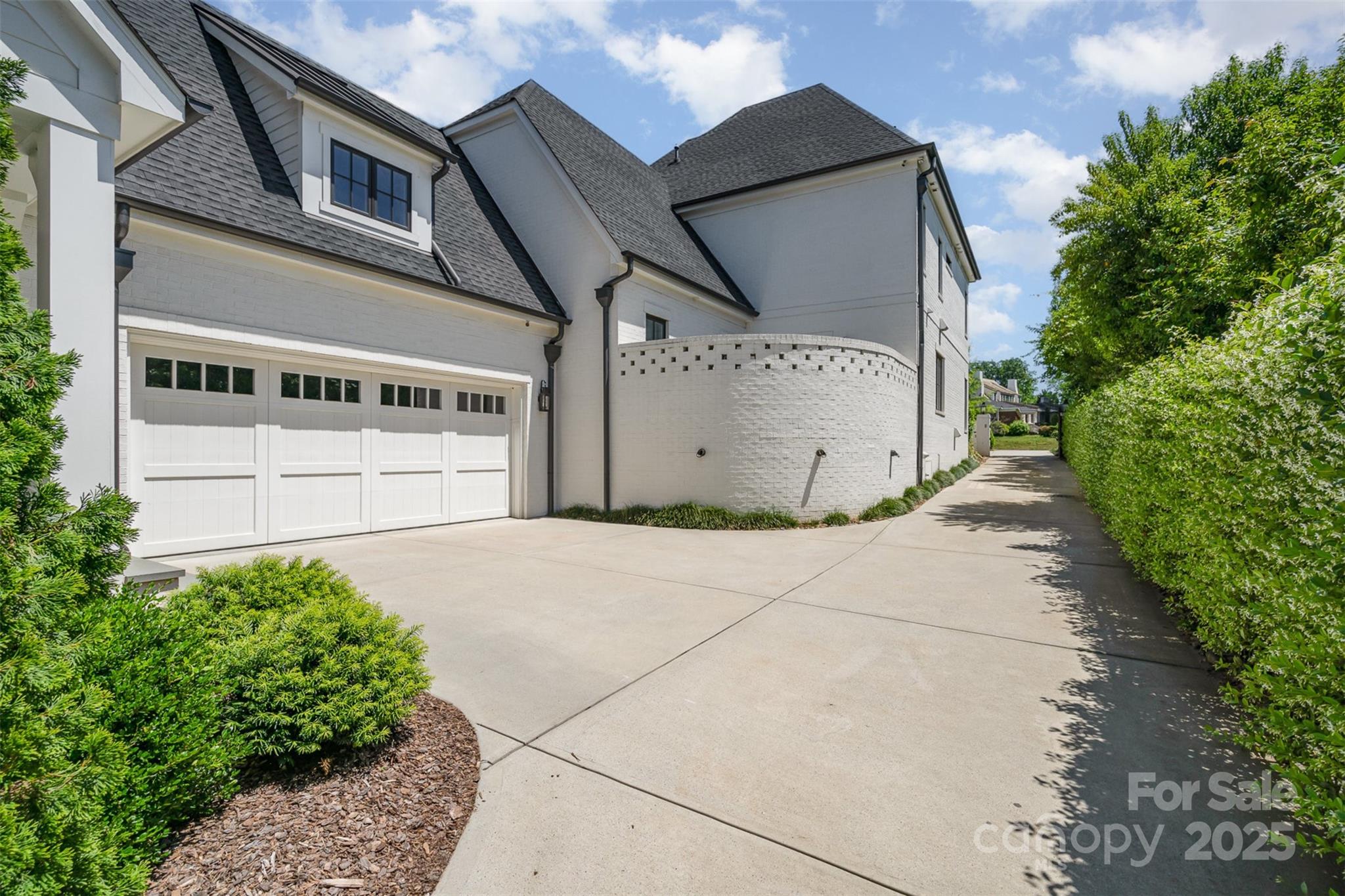 1328 S Kings Drive