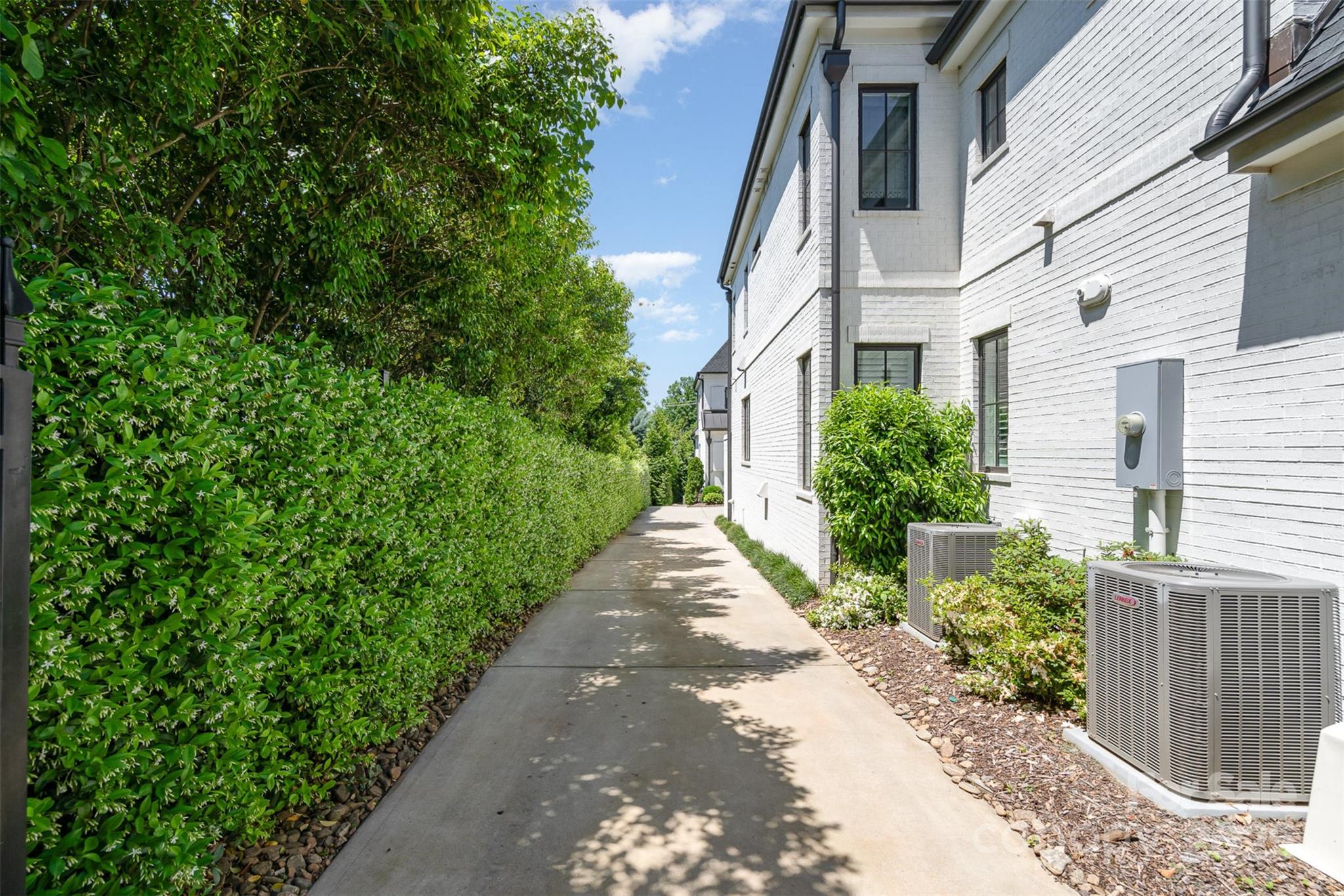 Myers Park - Residential