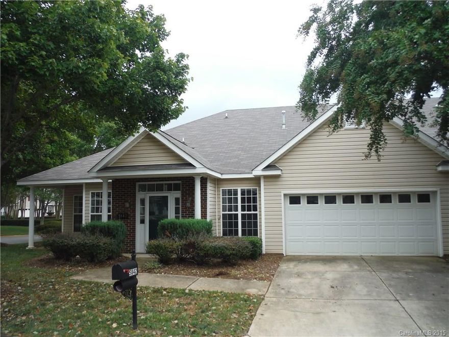 Welcome to Huntington Ridge, located just off of Harris Blvd conveniently located between I-77, I-85 and nearby I-485. This villa style home features, three bedrooms, two full baths, recently installed laminate flooring, carpeting and fresh interior paint.  Be the first to call this one home and enjoy a neighbor friendly community with water fountains, gazebo and community pool.