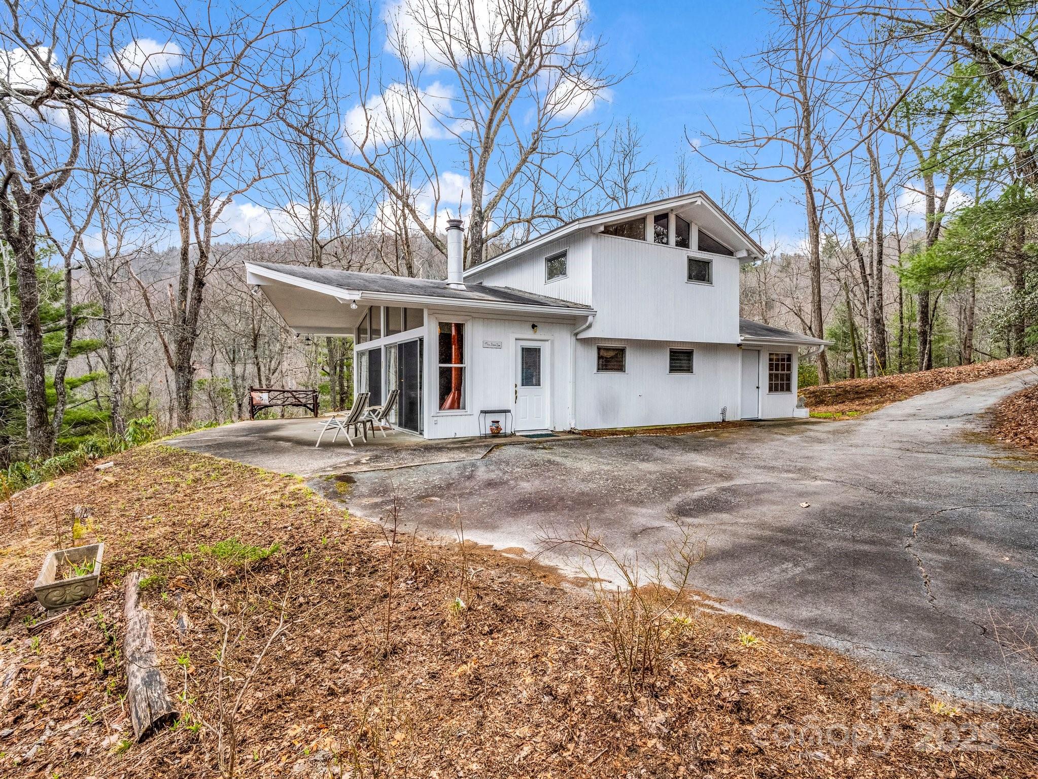 675 Foster Hill Drive