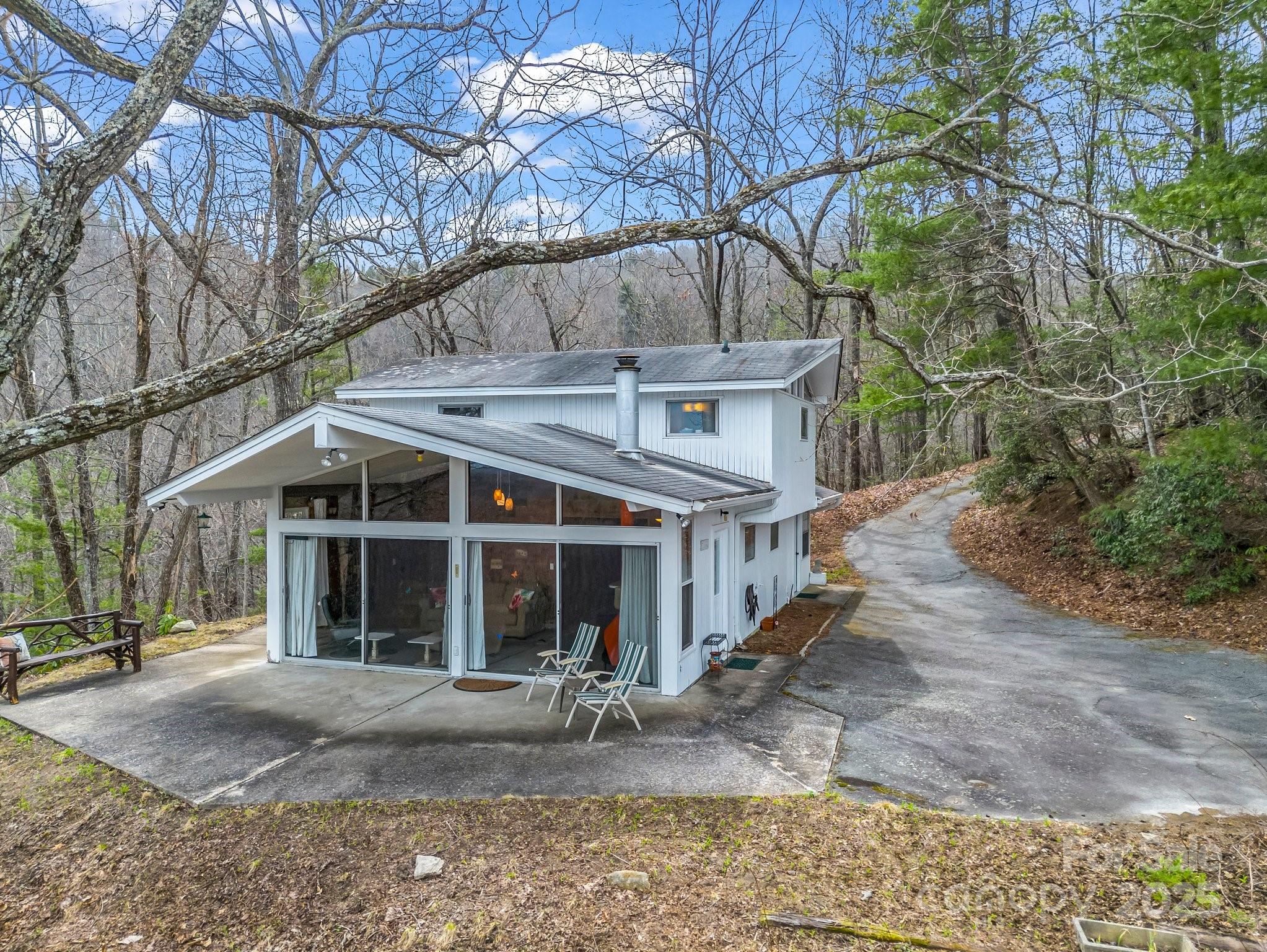 675 Foster Hill Drive