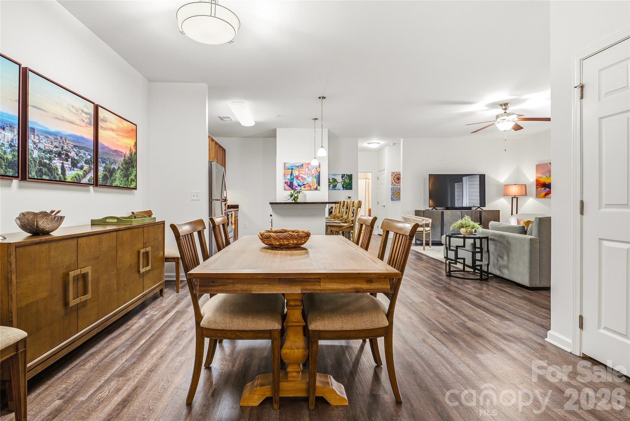 142 Brickton Village Circle 202