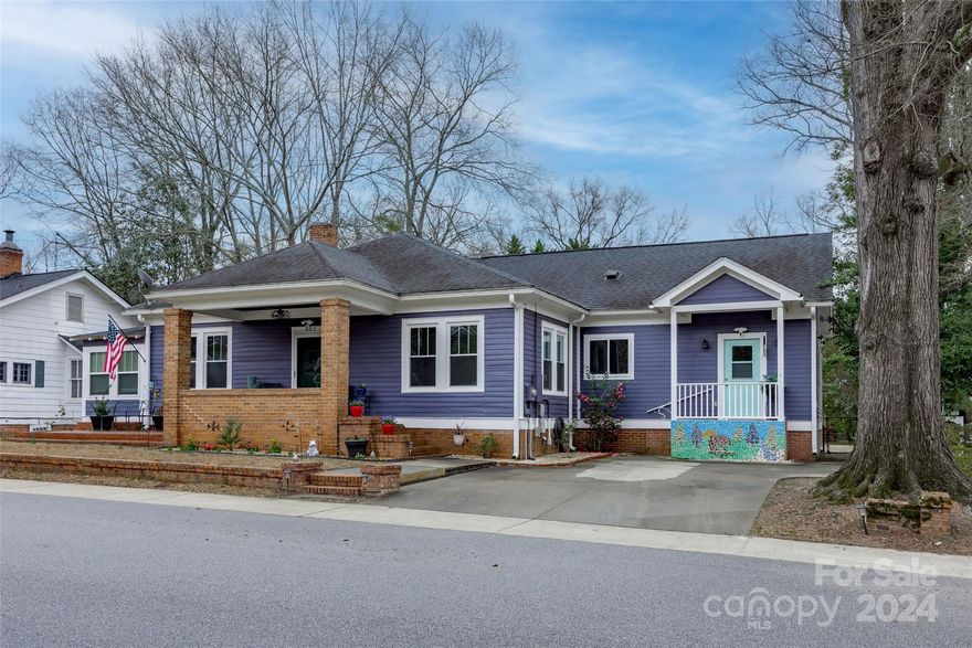 Stunning, updated home in Historic Camden! This 3/4 bedroom house has a flexible floor plan and can adapt to whatever your needs are. The fully finished attic has the capacity to add a 4th bedroom, home gym, craft or sewing room. A guest room has been transformed into an amazing dressing room with built ins for all of your treasures. Kitchen has professional grade six burner gas stove with double oven and hood, a separate refrigerator and freezer, both FULL sized and a huge butler's pantry. The home features a tankless water heater and gas pac with a split system for added comfort. You have to see the backyard oasis that focuses on an above ground pool with composite deck, firepit, amazing entertaining space, 12x20 workshop with electricity, pool storage and a chicken coop! This is truly a special find located in the heart of the historic district!