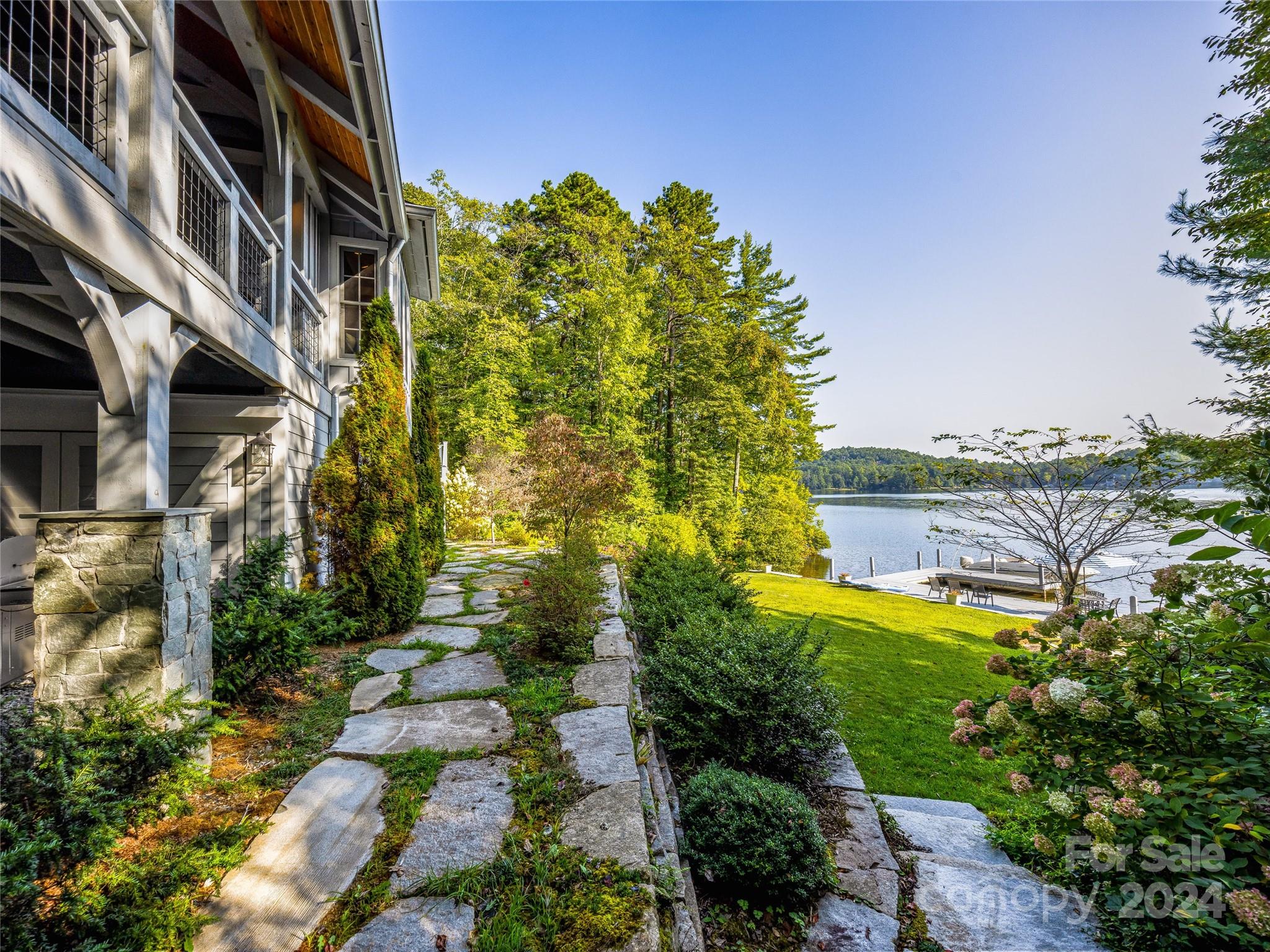Lake Toxaway Estates - Residential