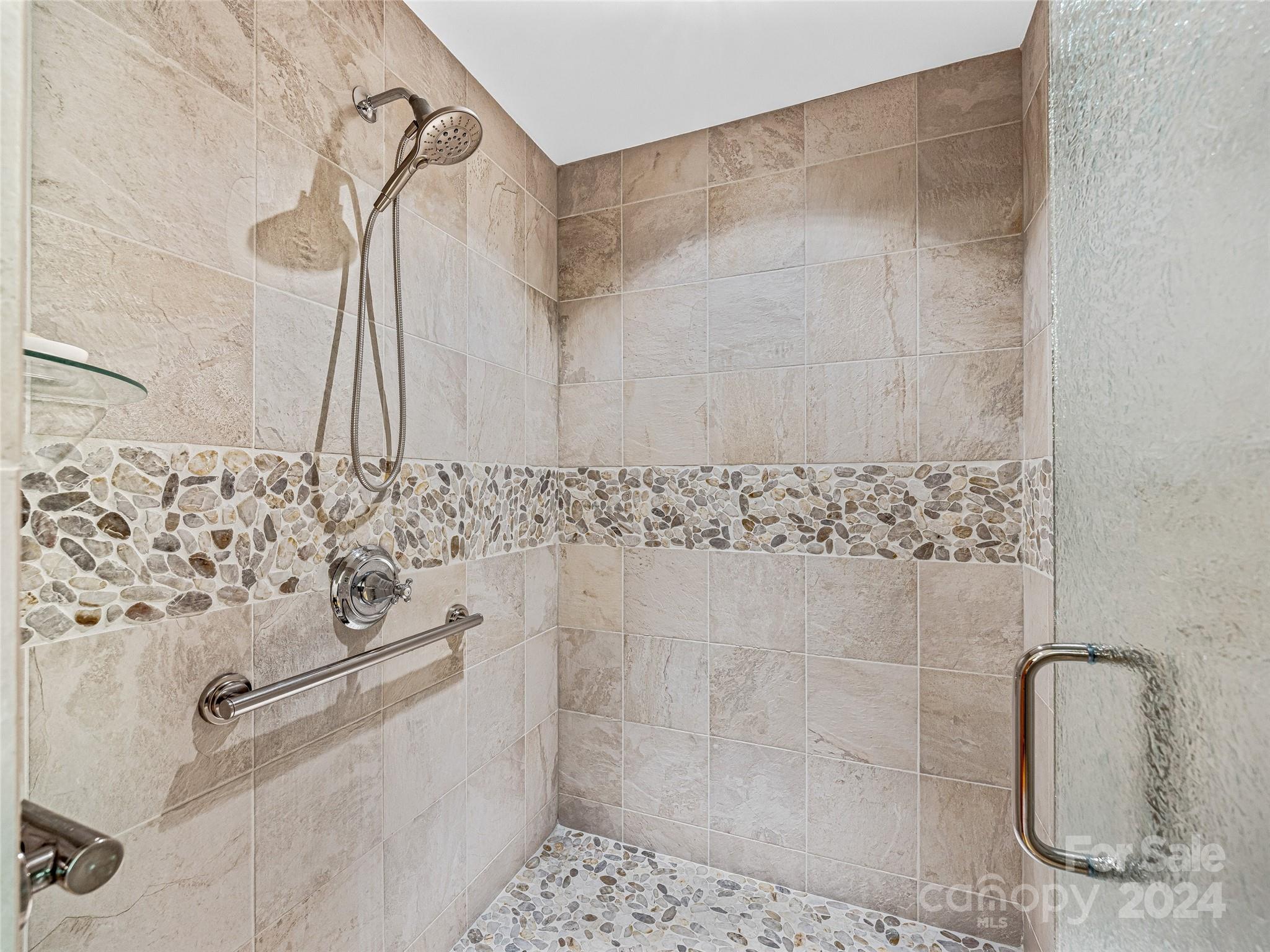 Lake Toxaway Estates - Residential