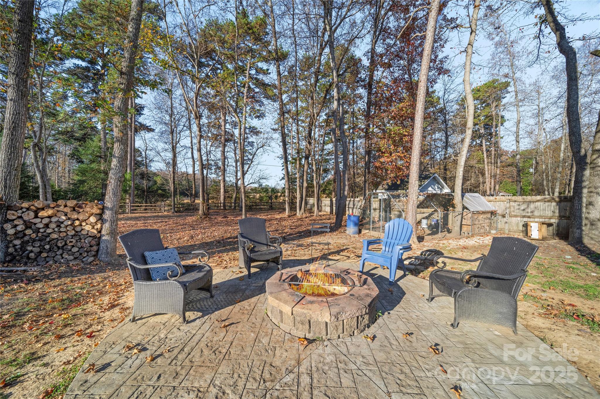 Mockingbird Hill - Residential