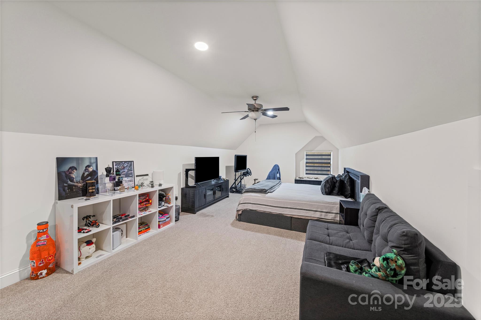 Mockingbird Hill - Residential