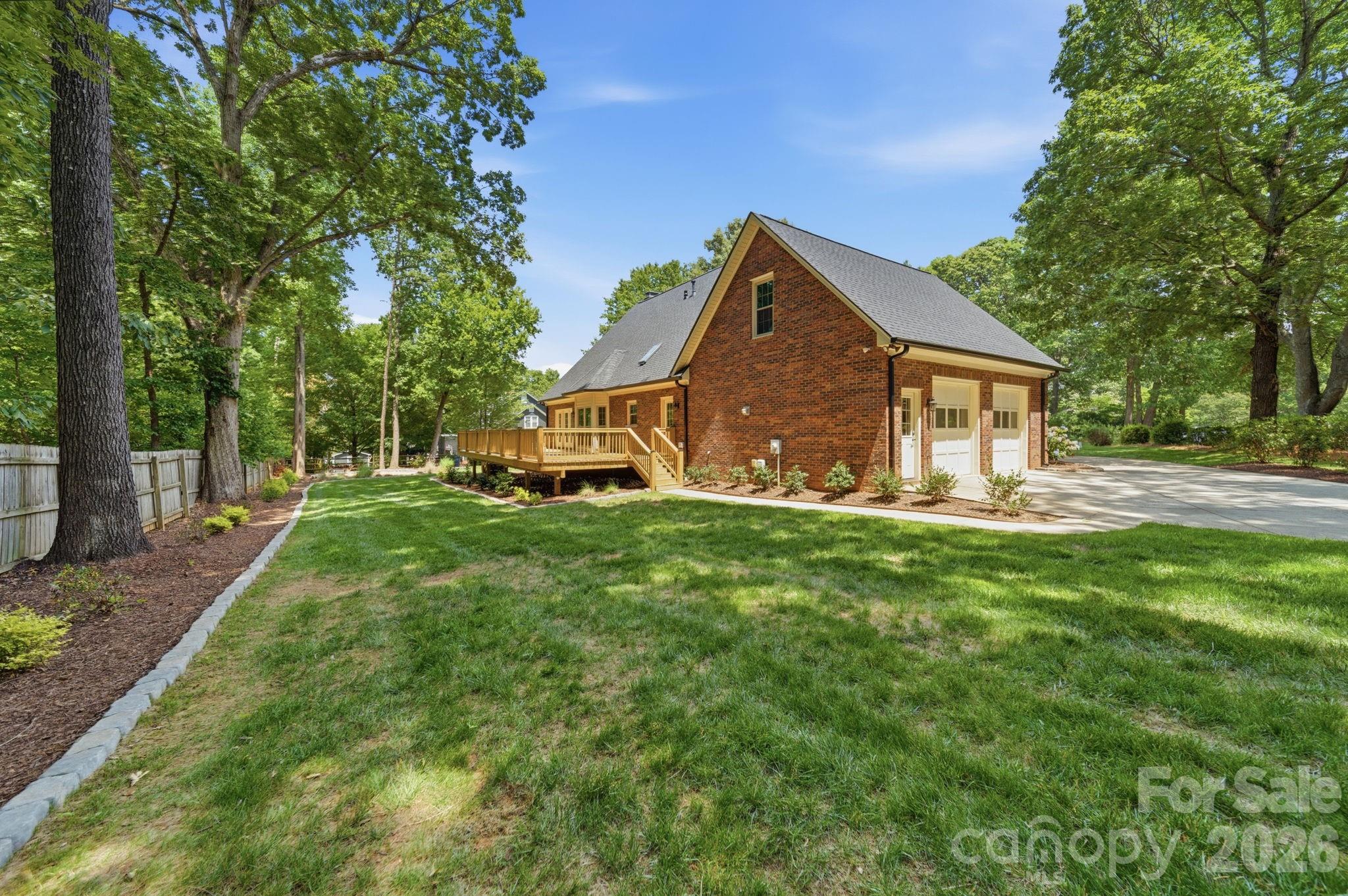 5243 Mintridge Road