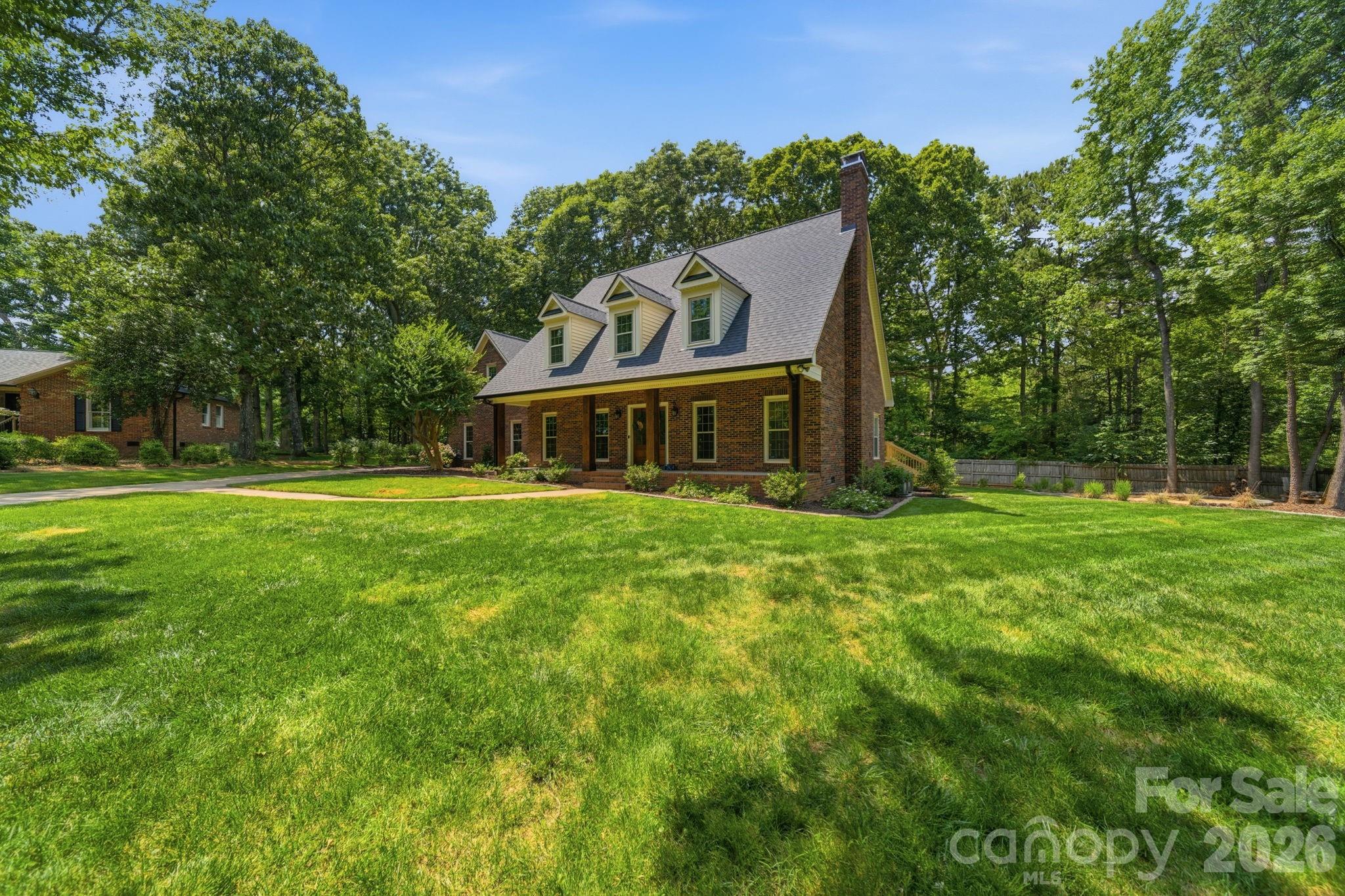 5243 Mintridge Road