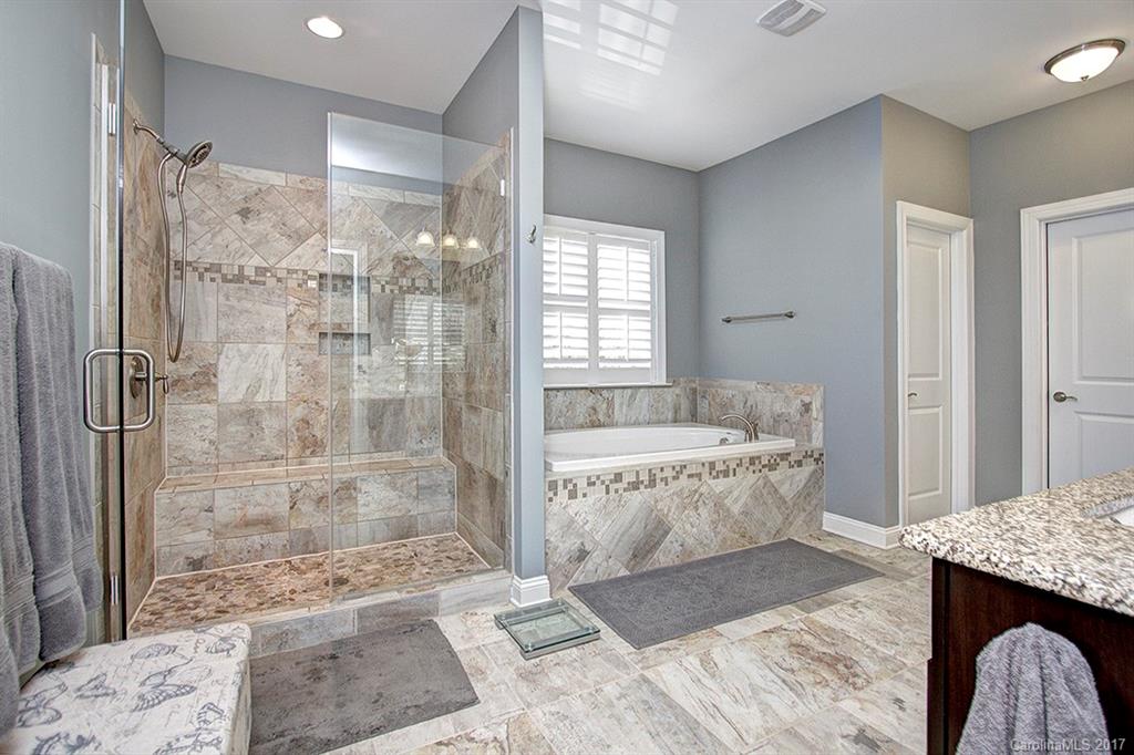 Lake Forest Preserve - Residential