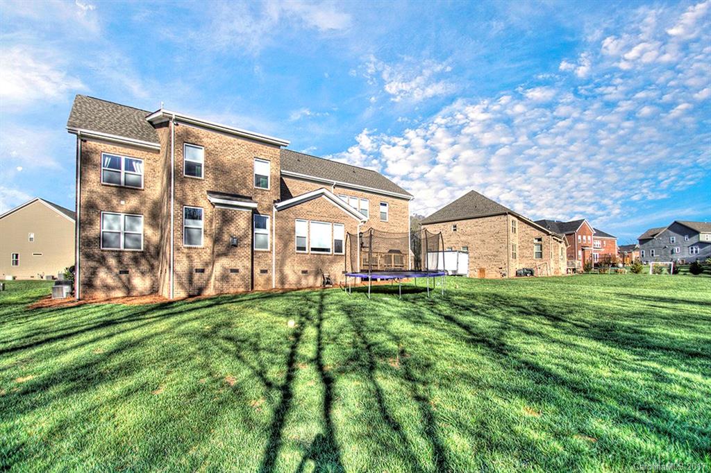 Lake Forest Preserve - Residential