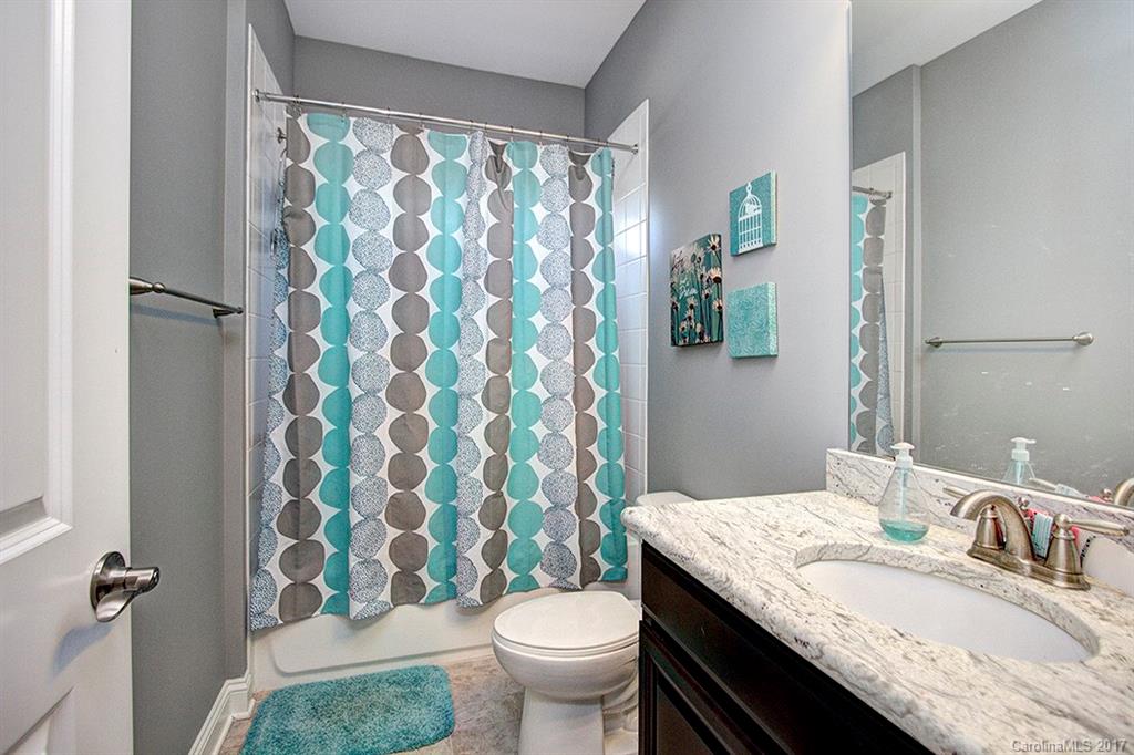 Lake Forest Preserve - Residential