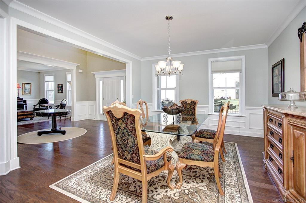 Lake Forest Preserve - Residential