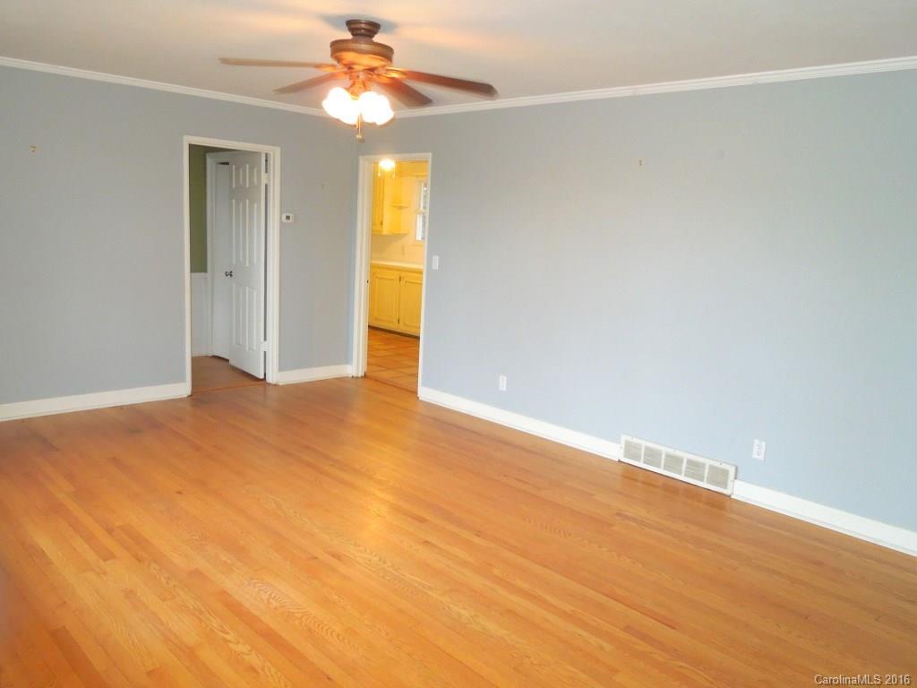 Stoney Crest - Residential