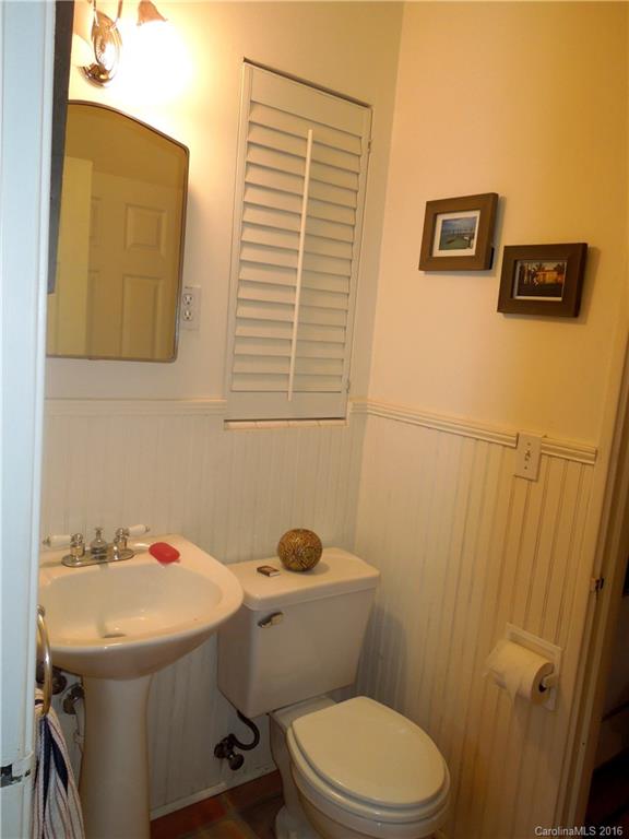 Stoney Crest - Residential