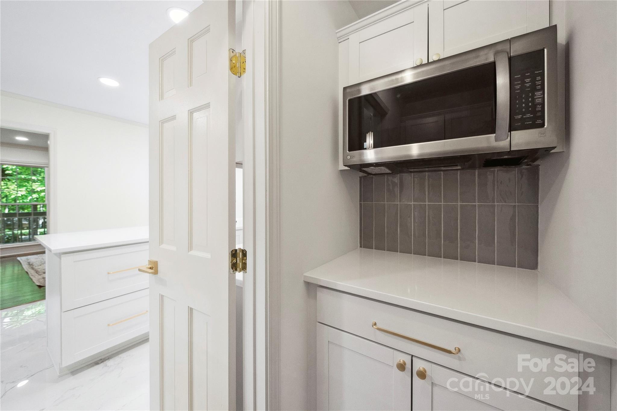 River Hills - Residential