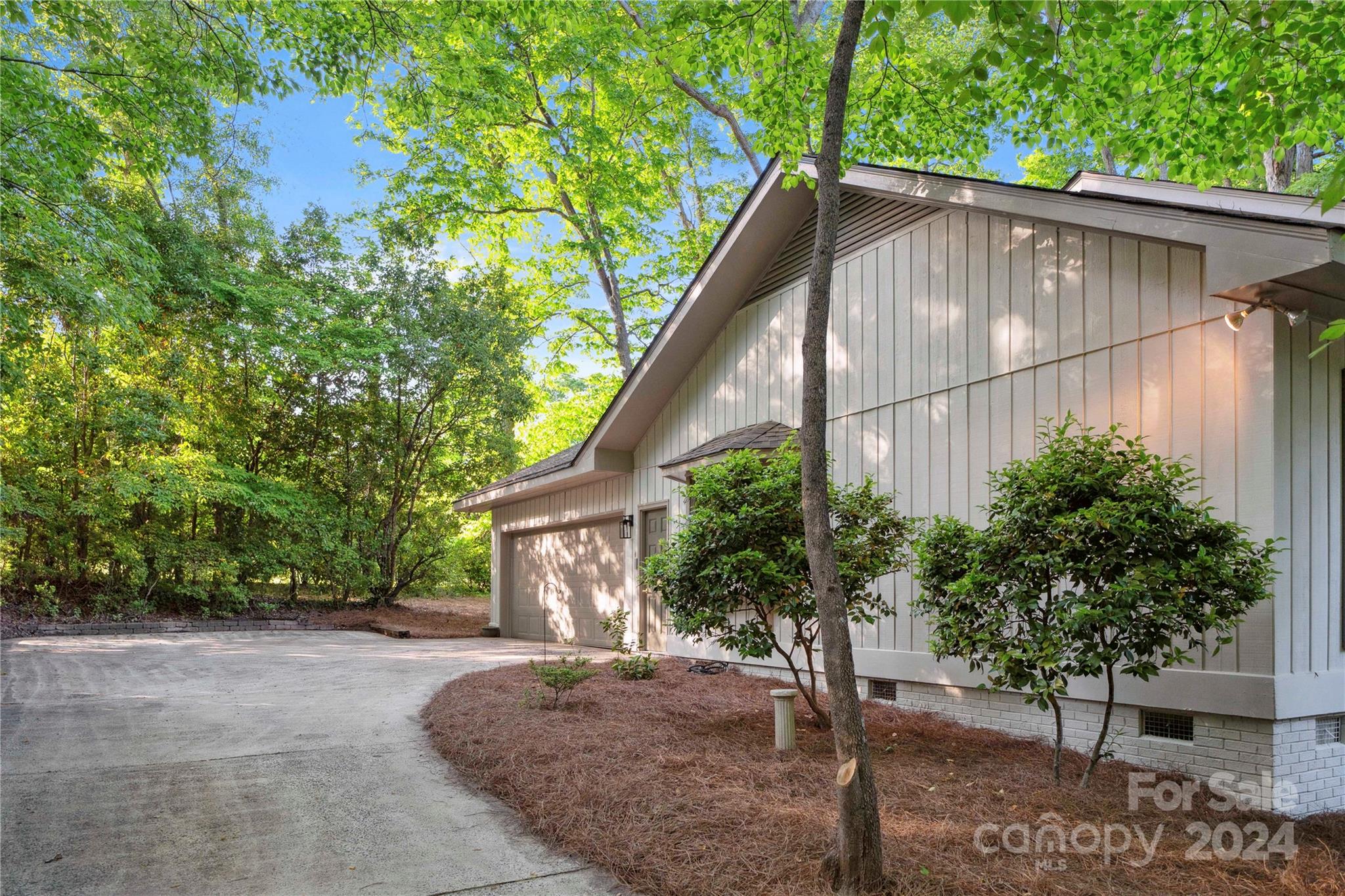 River Hills - Residential