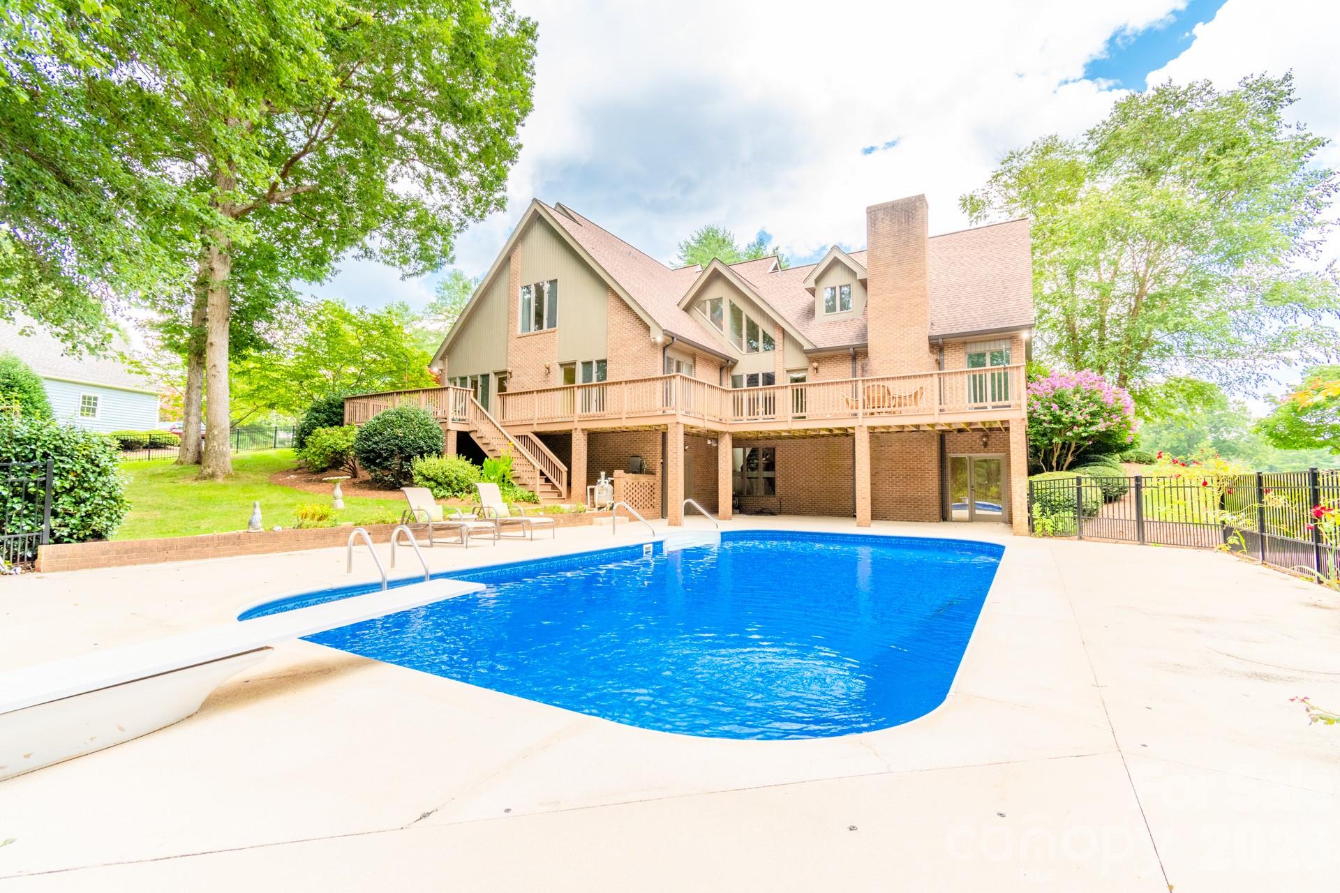 Shannon Acres - Residential