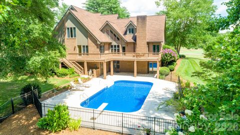 536 Innisbrook Drive Statesville NC 28625