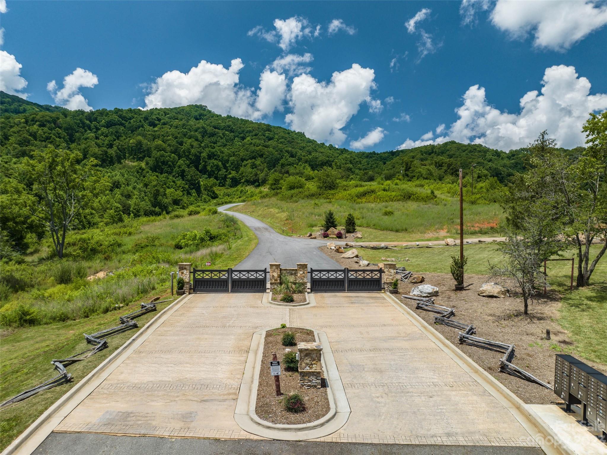 99999 Summit View Drive 6