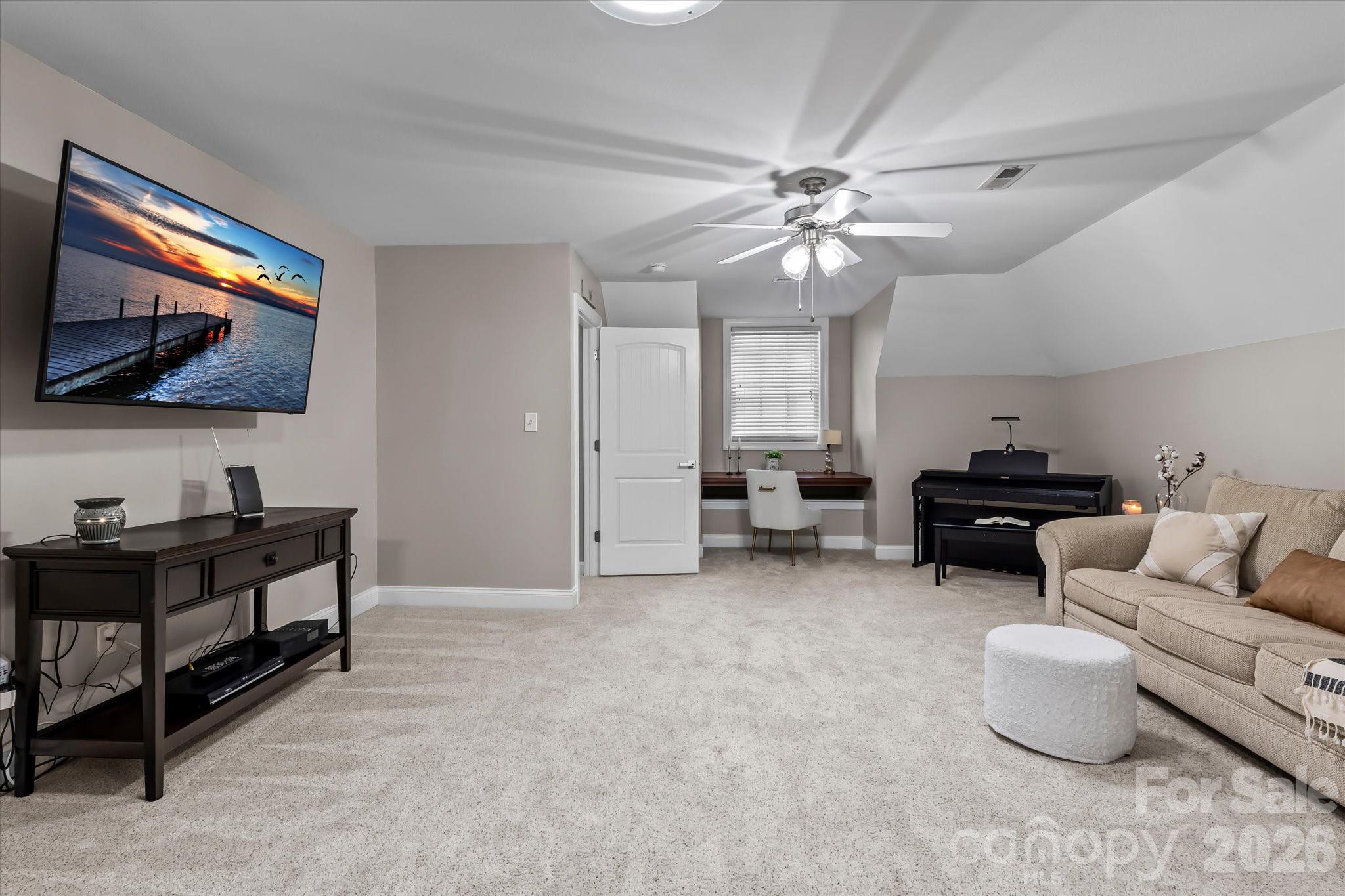 Pebble Bay - Residential