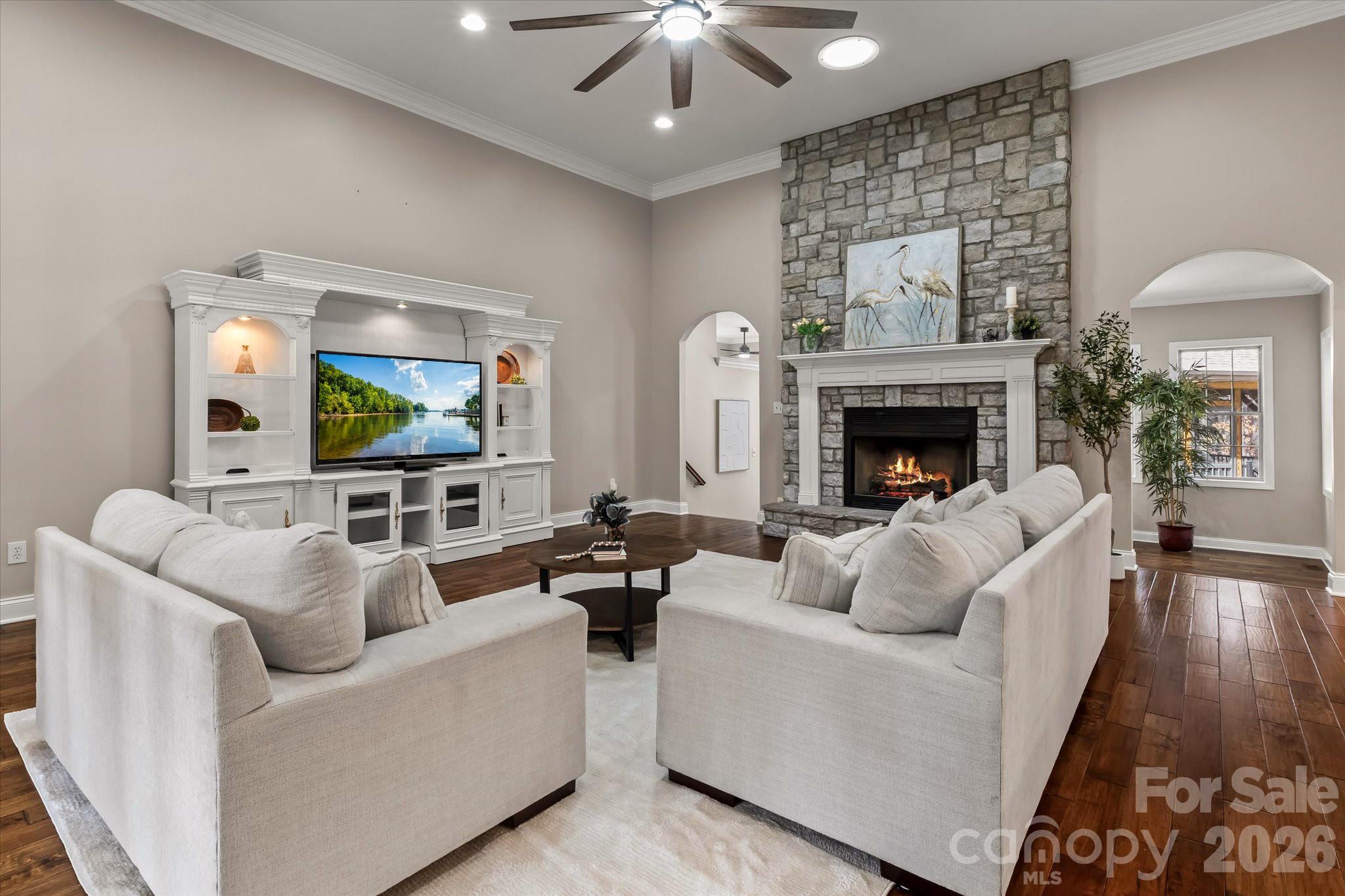 Pebble Bay - Residential