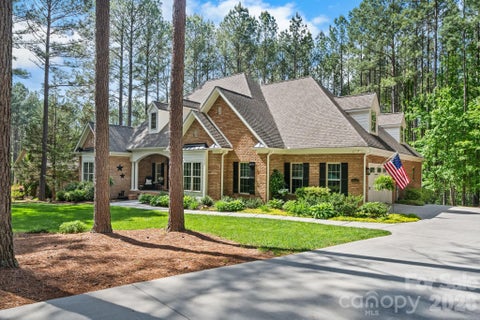 Photo of 4950 River Hills Drive, Denver, NC 28037 (MLS # 4356776)