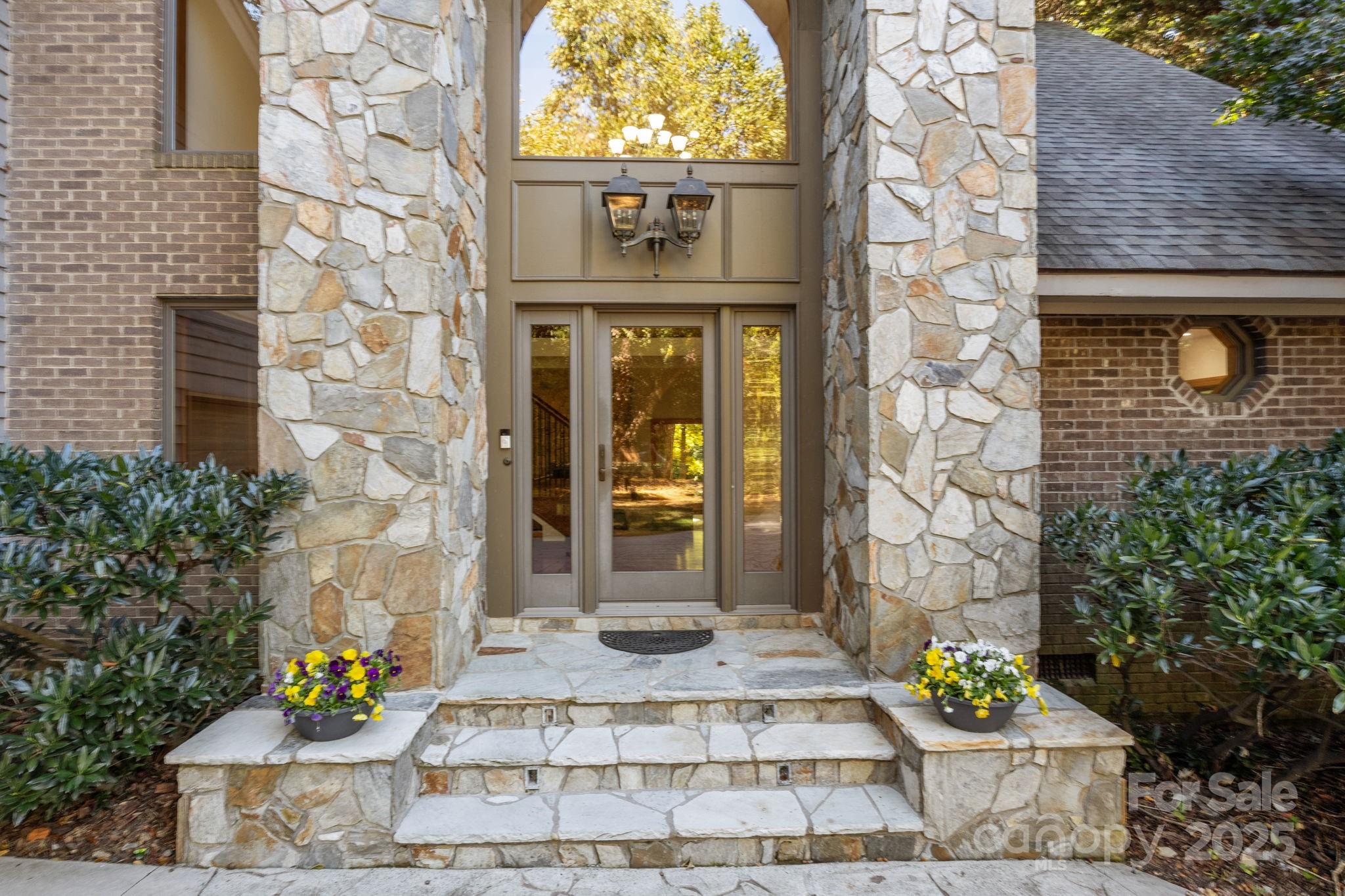 19322 Yachtman Drive