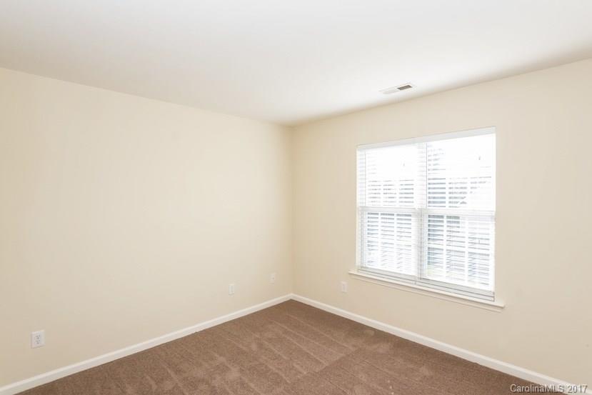 Hampton Ridge - Residential Lease