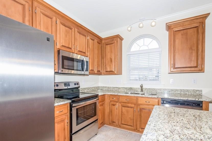 Hampton Ridge - Residential Lease