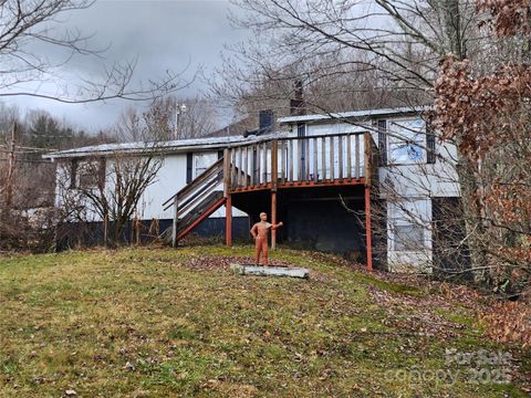 149 Smith Isaacs Road Zionville NC 28698