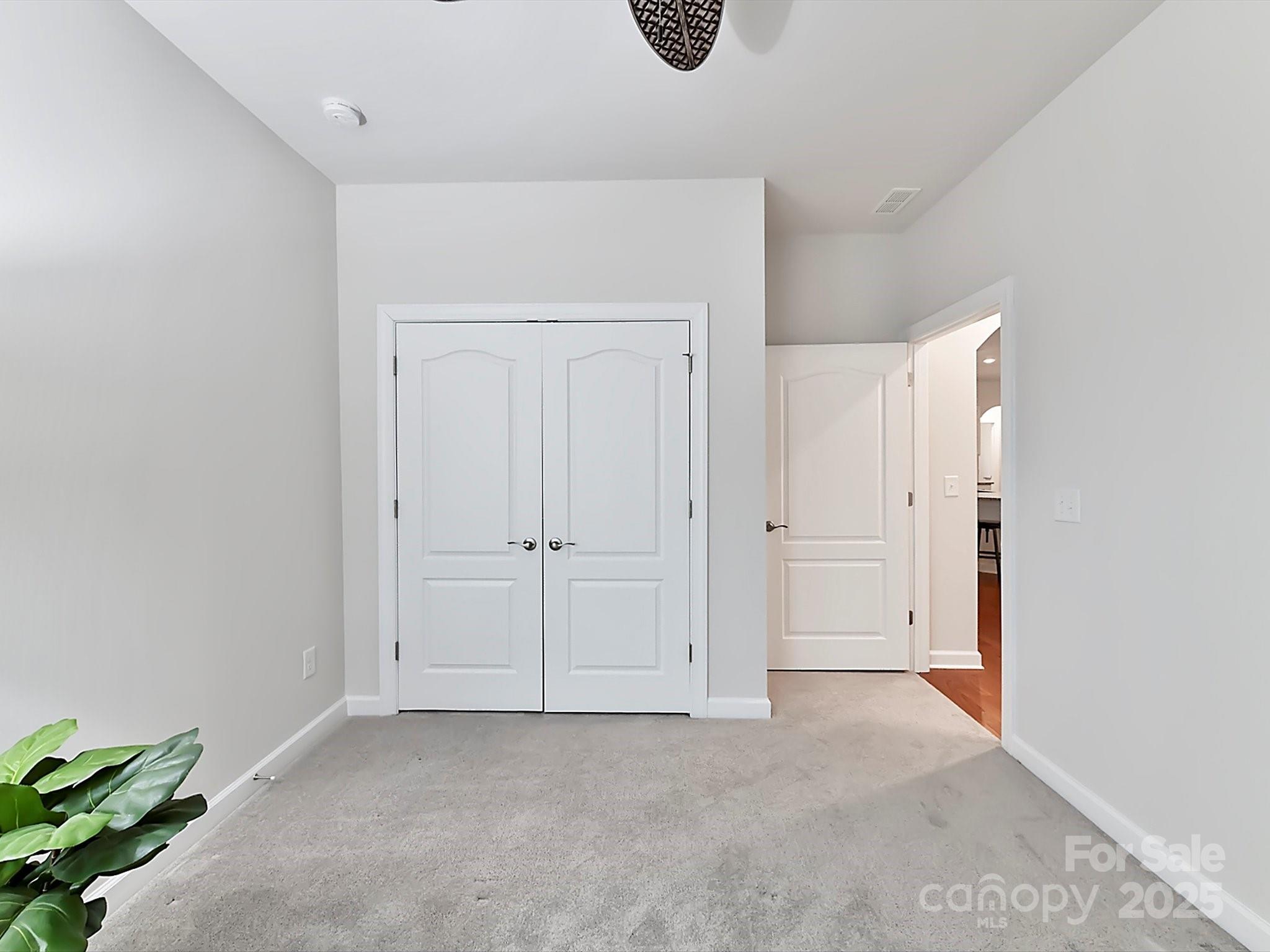 Tree Tops - Residential