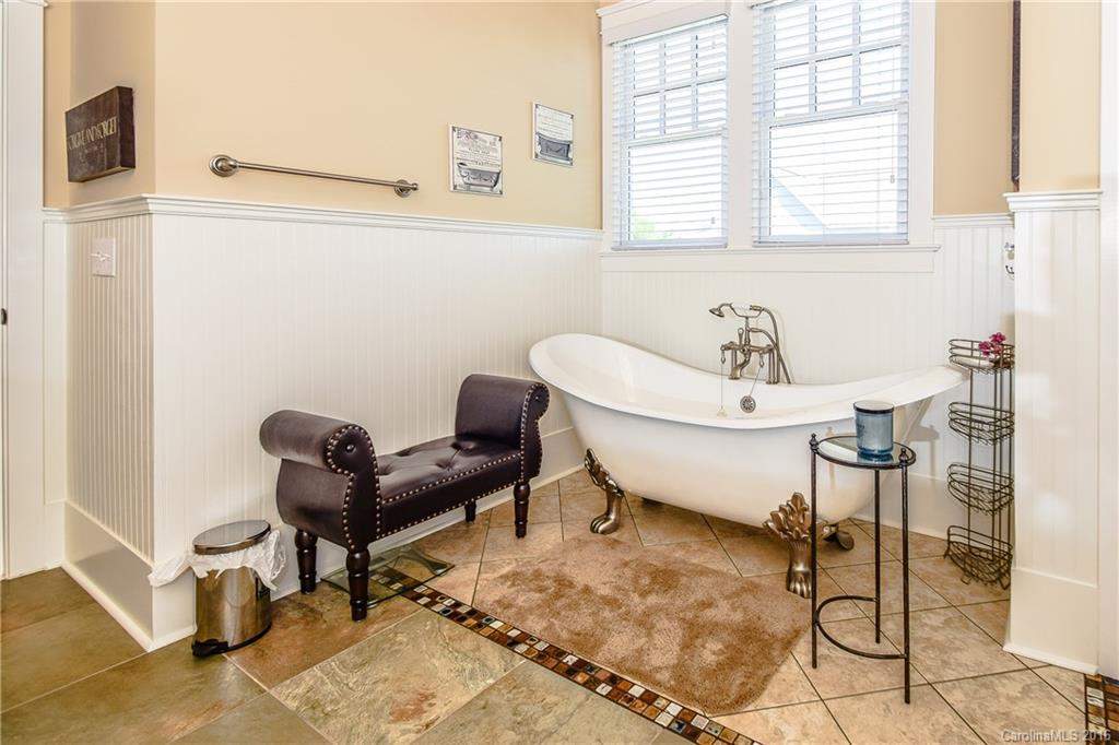 Davidson Pointe - Residential