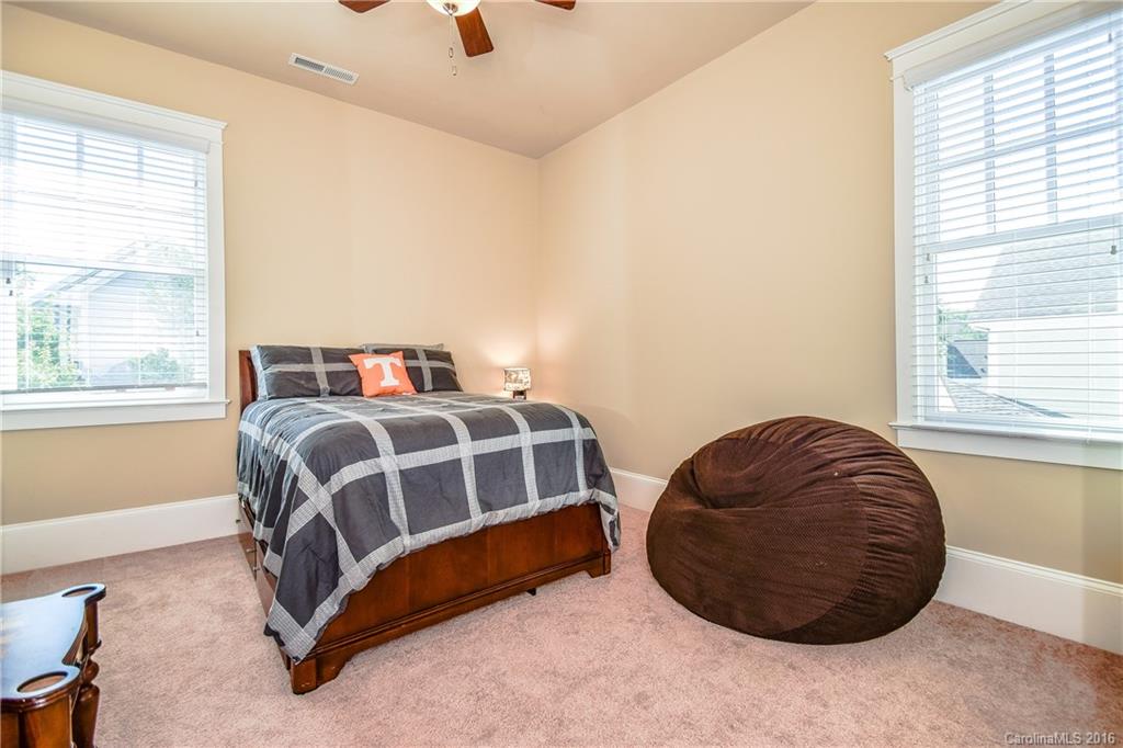 Davidson Pointe - Residential