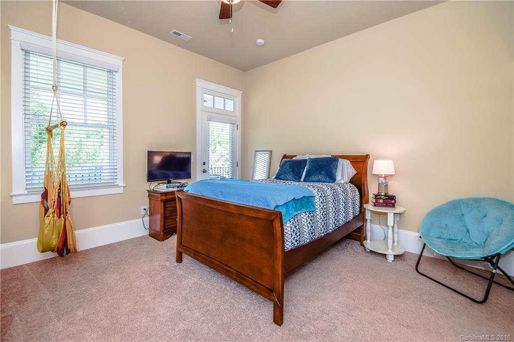 Davidson Pointe - Residential
