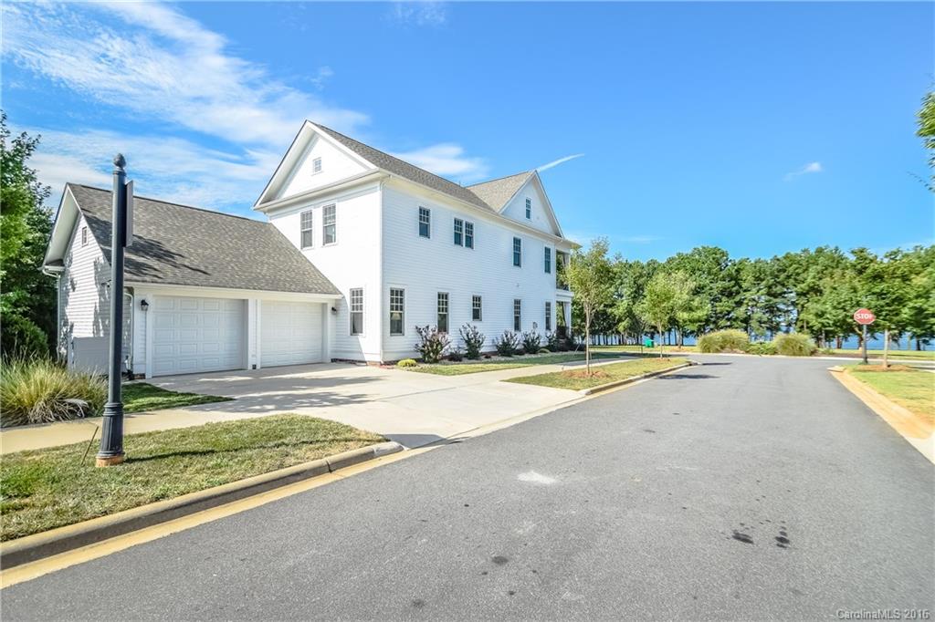 Davidson Pointe - Residential