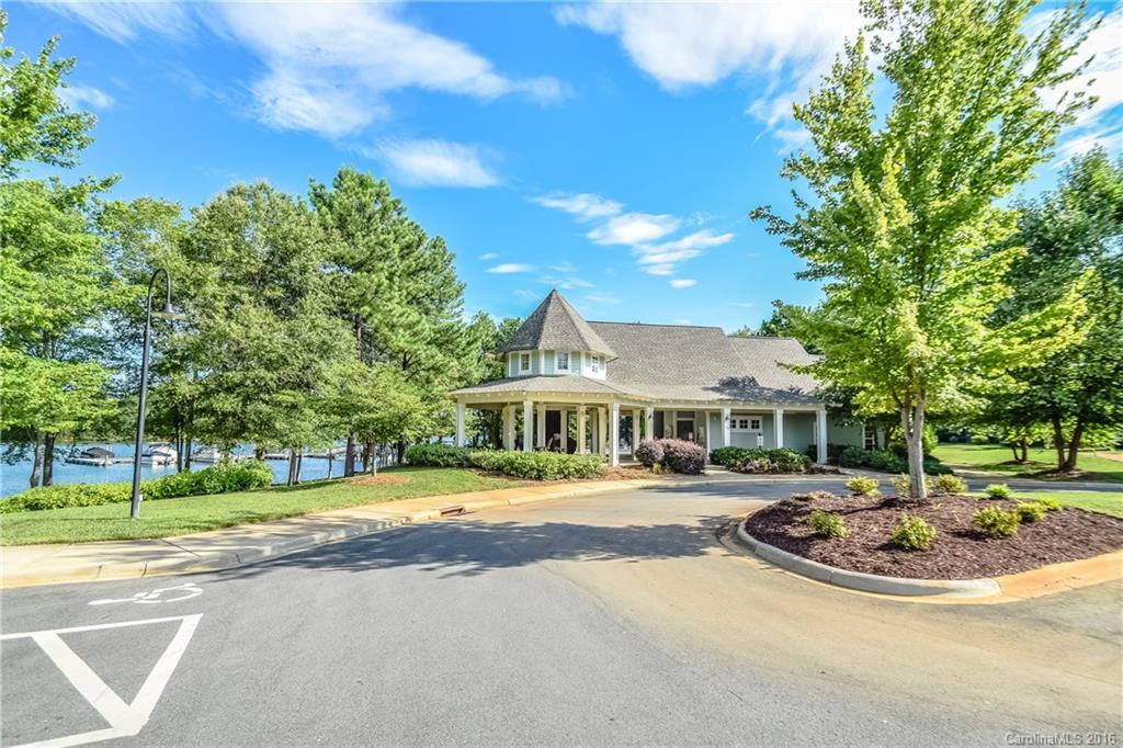 Davidson Pointe - Residential
