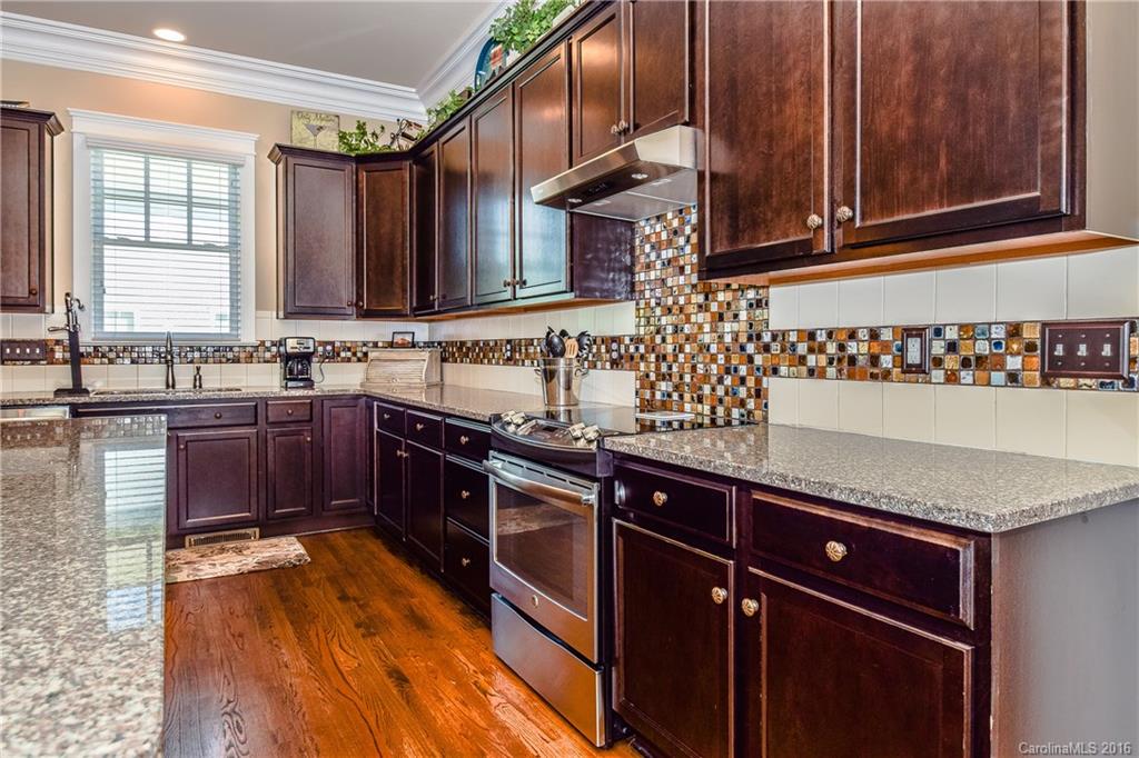 Davidson Pointe - Residential
