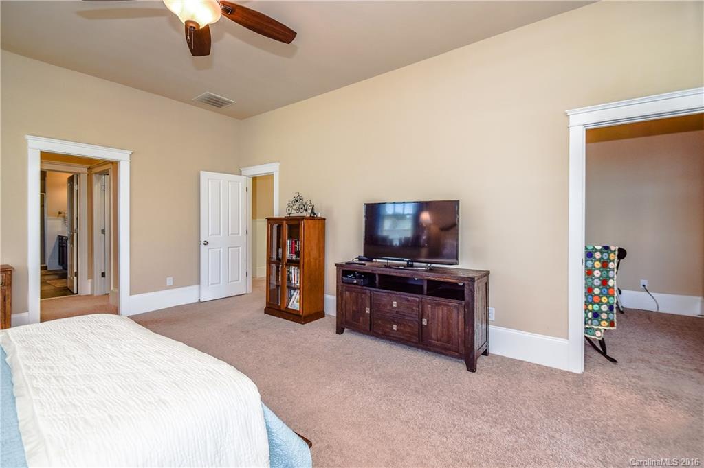 Davidson Pointe - Residential