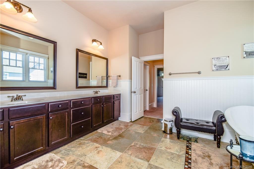 Davidson Pointe - Residential